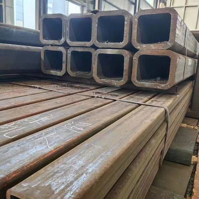 高温耐性 40x40 mm 炭素方形鋼無縫管 12M 長さ長さ12M 脱巻きと加工