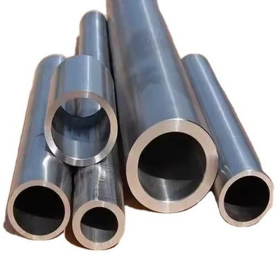 円合金 熱巻き ASTM 335 P5 56 インチ 油用シリンダー用シームレス炭素鋼ガスパイプ