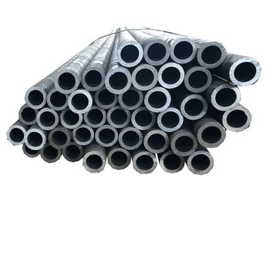 3peシームレスカーボン鋼管 3pe73mm 黒色塗装された鋼管 折りたたみの表面のための黒色塗装された明るいガルバン化