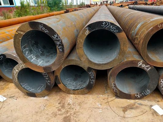 BS EN GB AISI ASTM DIN JIS 標準のシームレス軽鋼製のボイラーパイプ