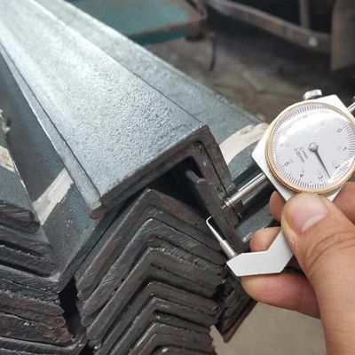 ホットロール 非合金ステンレス 天井切断 70x70x5 イメージ 鋼筋角 鉄 標準 AiSi ASTM bs DIN GB JIS EN