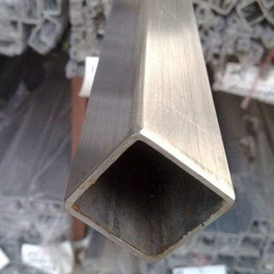 不合金品目 316 不鋼四角形直角管 縫合なし 溶接 折り 切断 鋳造 サービス 含有