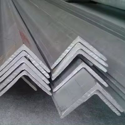 75x75x8mm 90度 ASTM A36 A53 Q235 Q345 機械の構造サポートと安定性のための炭素等角鋼棒