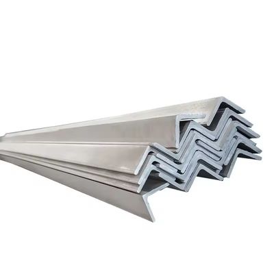 建設品種 Q195-Q420シリーズ ホットディップ・ガルバン化 平面・L角鋼棒 50x50x10穴 S235JRG