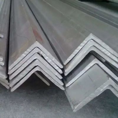 鉄材料の角切断 SS301 SS304 構造建築のための等角棒表面 BA/2B/NO.1/NO.3/NO.4/8K/HL/2D/1D
