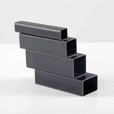 2x2 縫い目のないSMLS API 5CT 鋼管 カーボン鋼の空洞型方形管管 定番長さとASTM標準