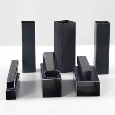 2x2 縫い目のないSMLS API 5CT 鋼管 カーボン鋼の空洞型方形管管 定番長さとASTM標準