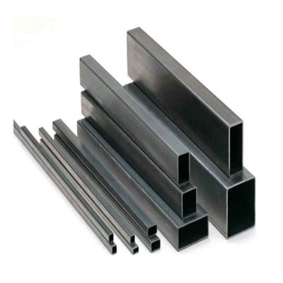 2x2 縫い目のないSMLS API 5CT 鋼管 カーボン鋼の空洞型方形管管 定番長さとASTM標準