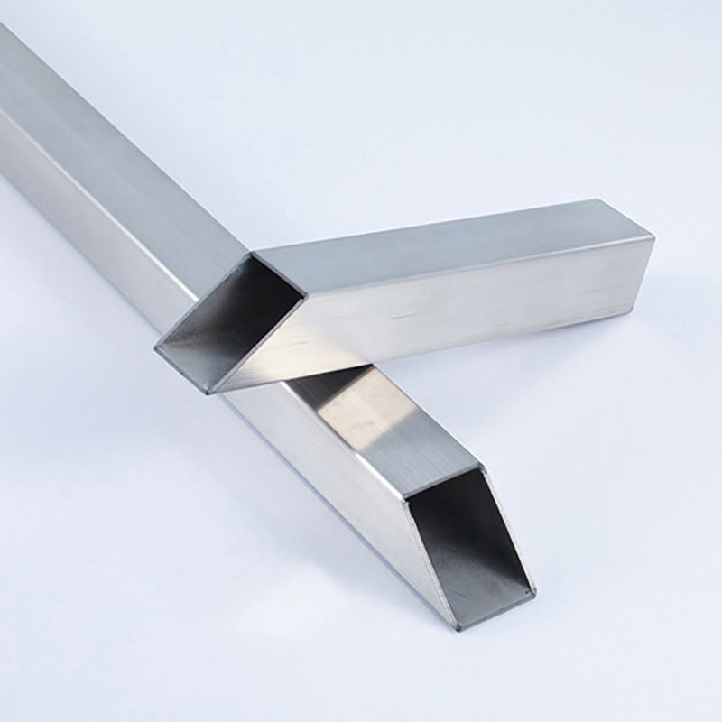 304 316L 40x40mm 100x100 38mm ステンレス鋼の平方パイプ 容積が ± 1% 理論重量で請求