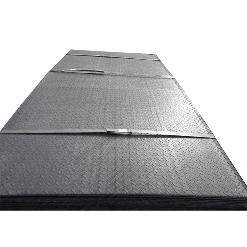 Q235 A105 A36 St52 中等軽鋼 12mm 3mm 炭素鋼のパターンプレート 容量 ± 1% 容量精度の高い平板