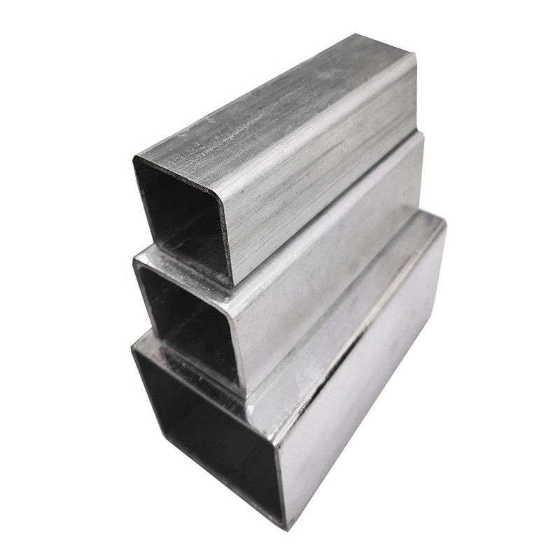 ASTM A106 A36 A53 BS Shs ± 1% 許容率とサンプルを提供された四角型電熱構造型四角形鋼管