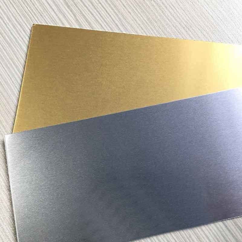 0.1-200mm 厚さ PVD 金で覆われた鏡 スタッドレスタイヤシート AiSi 標準 ファッショナブルな家庭装飾